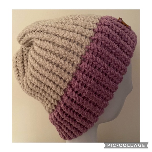 NWT Loom Knitted Hats, Warm and cozy, Knitting, Hats, Handmade by Seller - Picture 4 of 4